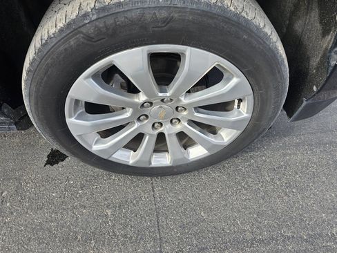 Used 2023 Chevrolet Tahoe Premier w/ Max Trailering Package image 9