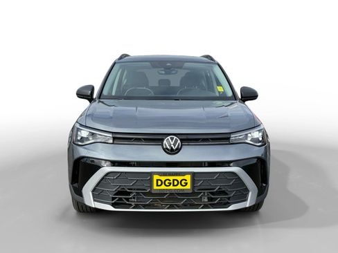 Certified 2025 Volkswagen Taos S FWD image 8