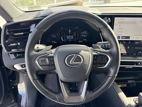 Used 2025 Lexus RX 350 Premium w/ Accessory Package (Z1) FWD image 14