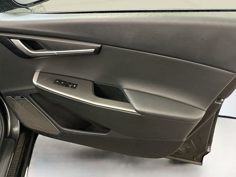 Used 2024 Kia EV6 Wind AWD/4WD image 34