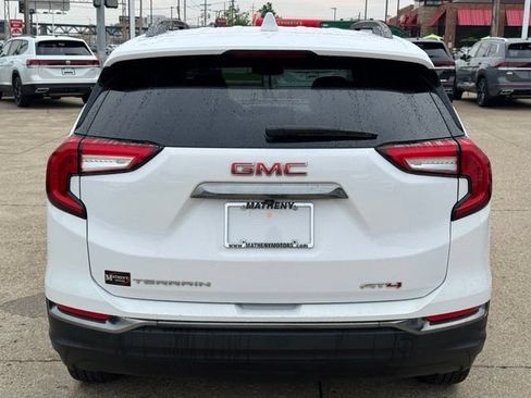 Used 2023 GMC Terrain AT4 AWD/4WD image 5