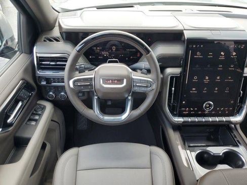 New 2026 GMC Yukon XL Elevation w/ Elevation Premium Package AWD/4WD image 15