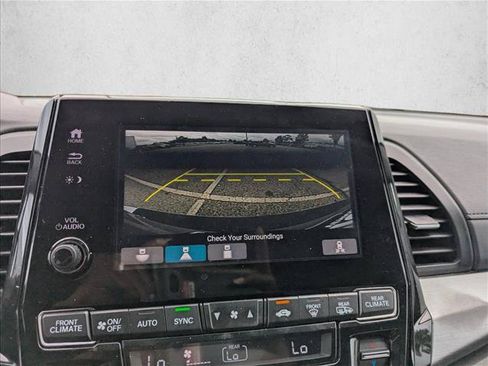 Used 2018 Honda Odyssey EX-L image 19