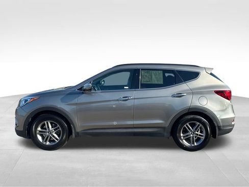 Used 2018 Hyundai Santa Fe Sport w/ 2.4L Value Package 02 FWD image 2