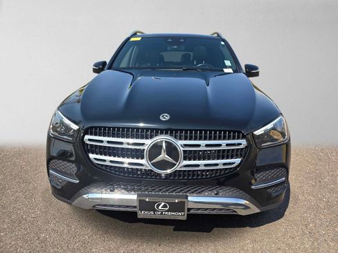 Used 2025 Mercedes-Benz GLE 350 4MATIC w/ Driver Assistance Package image 8