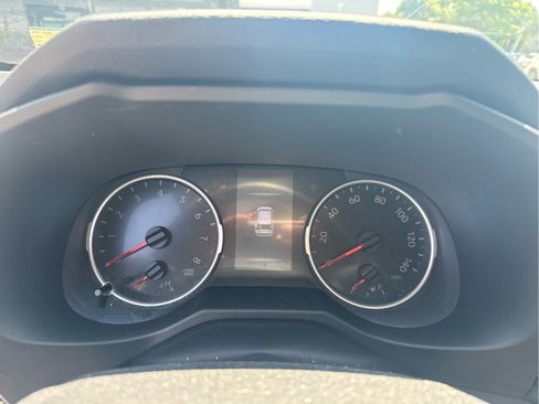 Used 2020 Toyota RAV4 LE AWD/4WD image 7