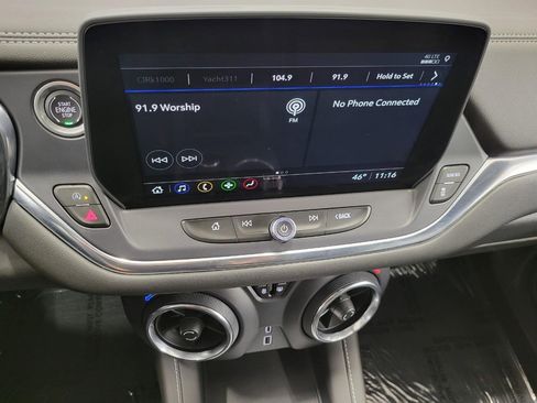 Used 2023 Chevrolet Blazer LT w/ Midnight/Sport Edition image 7