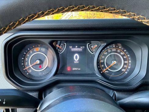 Certified 2024 Jeep Wrangler Sport S image 10