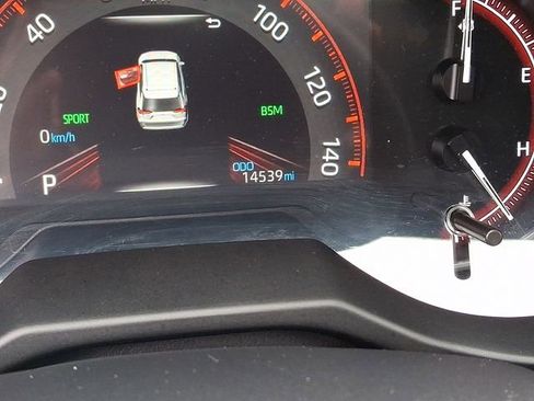 Used 2024 Toyota RAV4 XLE w/ Convenience Package image 21