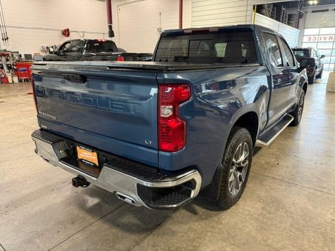 Used 2024 Chevrolet Silverado 1500 LT AWD/4WD image 24
