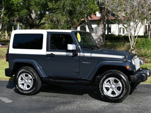Used 2017 Jeep Wrangler Sahara w/ Quick Order Package 24E Chief AWD/4WD image 8