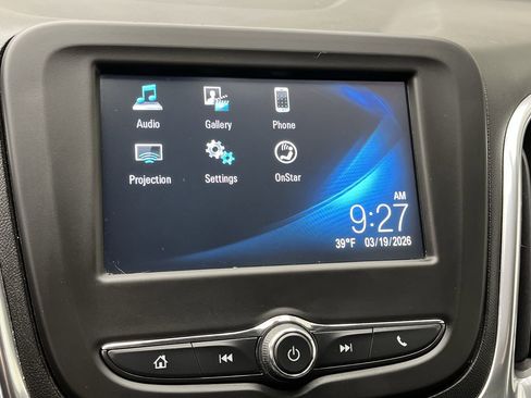 Used 2018 Chevrolet Equinox LT image 17