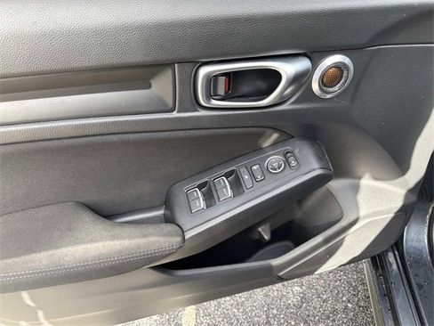 Used 2023 Honda Civic LX image 11