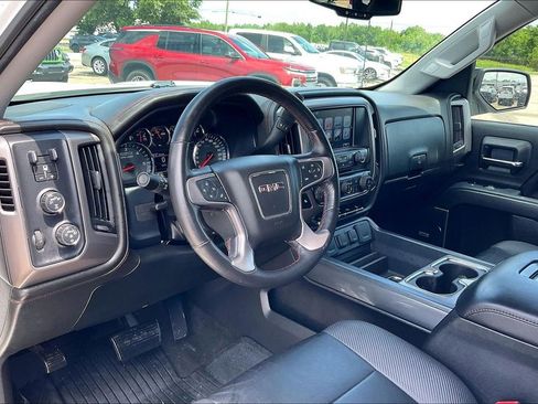 Used 2021 RAM 1500 Laramie AWD/4WD image 14