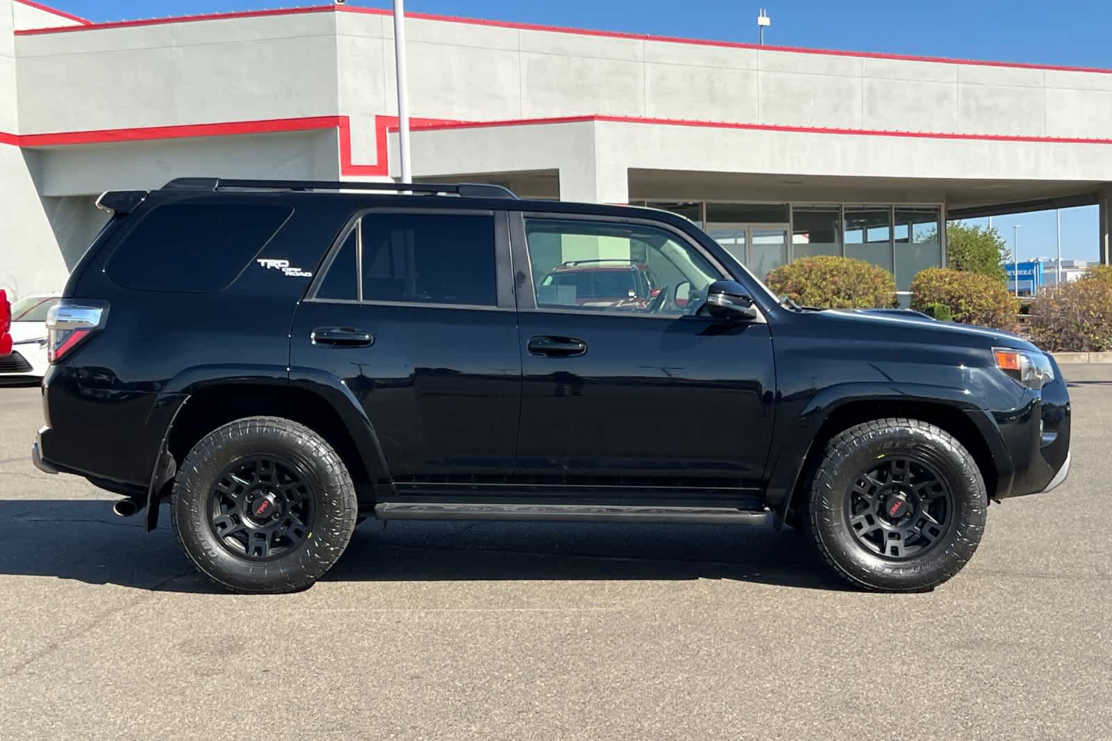 Certified 2021 Toyota 4Runner TRD Off-Road Premium w/ Moonroof Package AWD/4WD image 6
