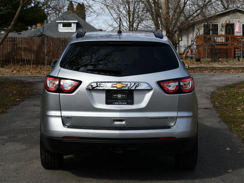 Used 2015 Chevrolet Traverse LT w/ Style and Technology Package AWD/4WD image 5