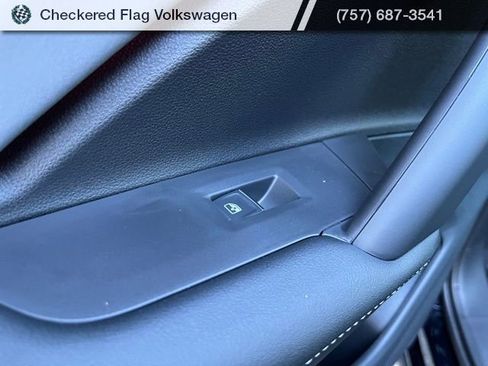 New 2026 Volkswagen Tiguan SE R-Line image 27