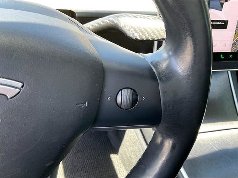 Used 2018 Tesla Model 3 Long Range image 12