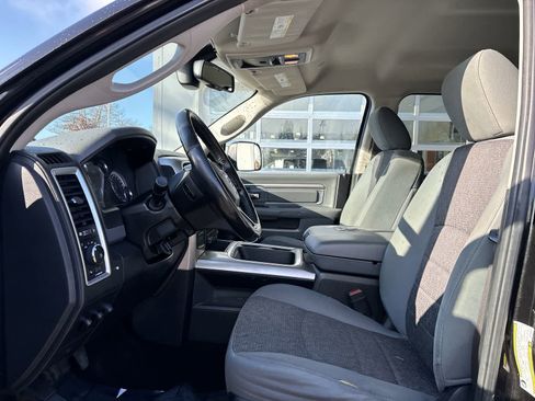 Used 2017 RAM 2500 Big Horn image 7