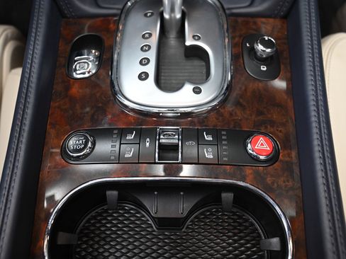 Used 2014 Bentley Continental GTC image 27