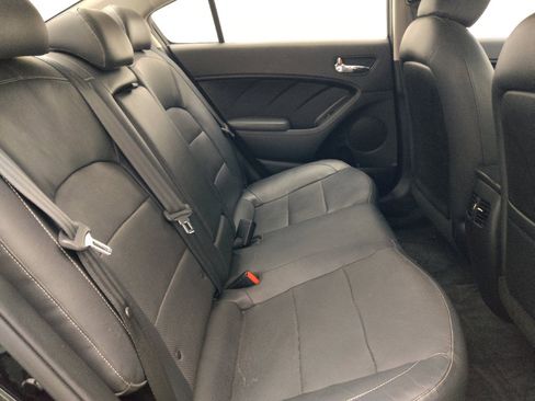 Used 2017 Kia Forte EX FWD image 19