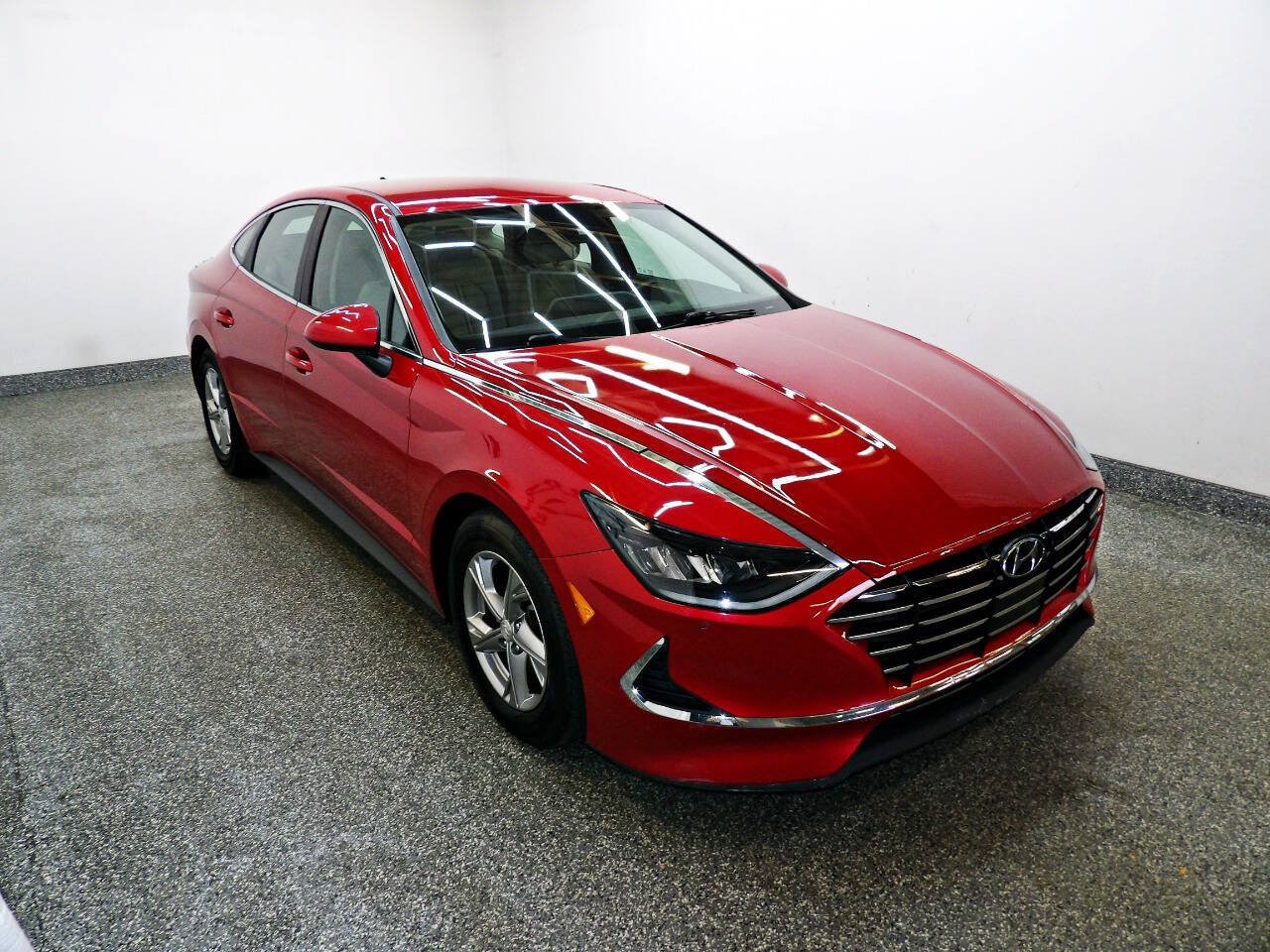 Used 2020 Hyundai Sonata SE FWD image 3