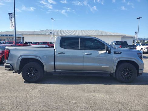 Used 2024 GMC Sierra 1500 Elevation w/ Elevation Premium Package AWD/4WD image 2