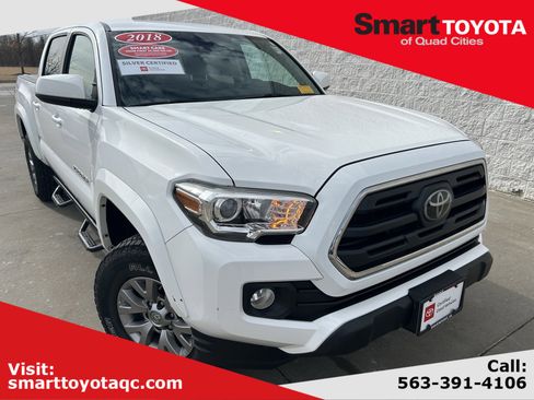 Certified 2018 Toyota Tacoma SR5 image 1