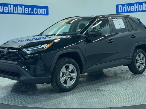 Used 2024 Toyota RAV4 LE image 40