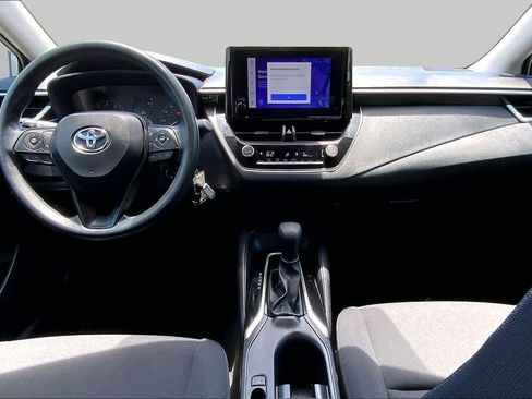 Used 2025 Toyota Corolla LE FWD image 15