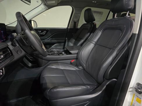 New 2026 Lincoln Aviator Reserve w/ Jet Appearance Package image 17
