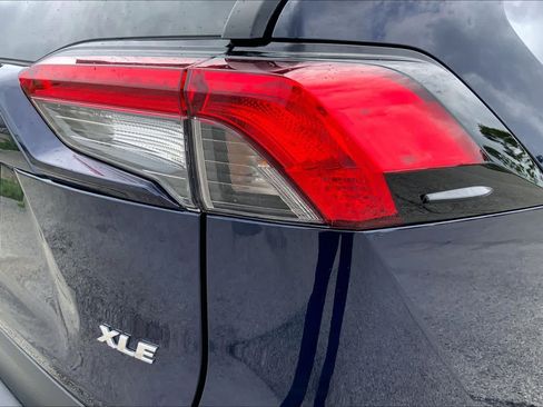 Used 2024 Toyota RAV4 XLE FWD image 30