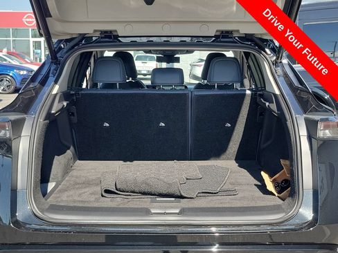 Used 2025 Nissan Ariya Platinum AWD/4WD image 26