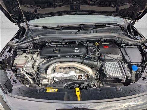 Certified 2025 Mercedes-Benz GLA 250 4MATIC image 23