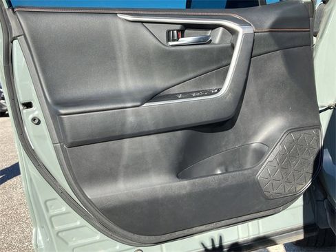 Used 2021 Toyota RAV4 Adventure image 17