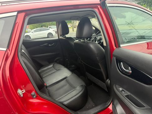 Used 2019 Nissan Rogue Sport SL AWD/4WD image 13