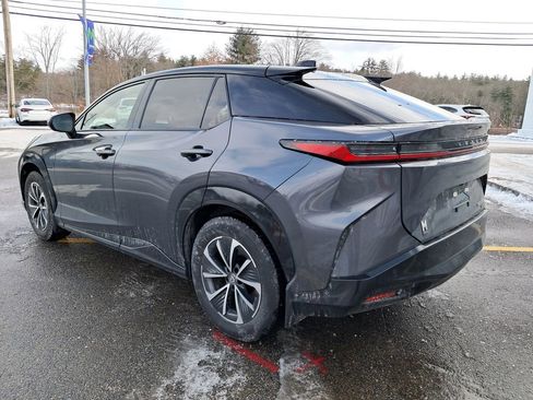 Used 2025 Lexus RZ 450e image 4