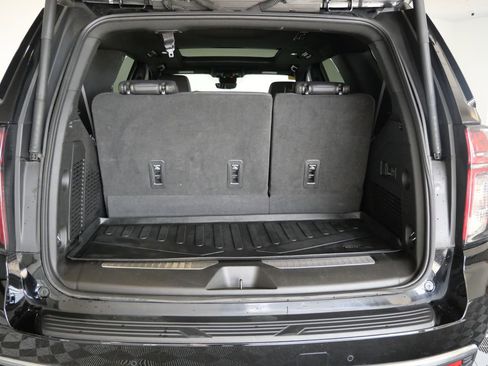 Used 2023 Chevrolet Tahoe High Country AWD/4WD image 25