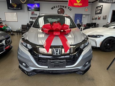 Used 2019 Honda HR-V Sport image 4