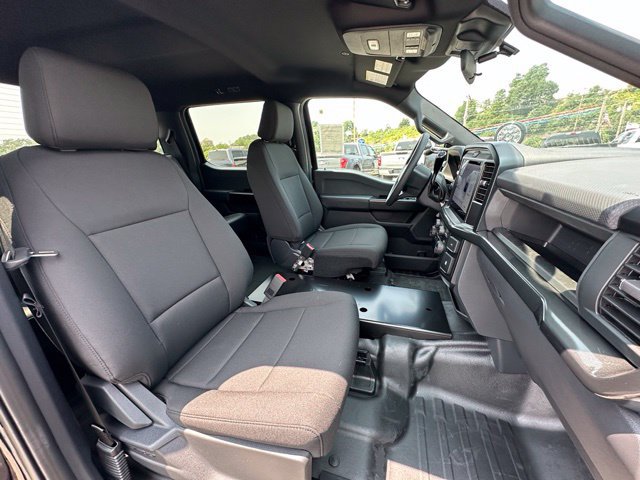 New 2026 Ford F150 4x4 Crew Cab Police Responder image 23