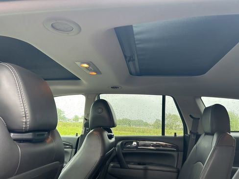Used 2017 Buick Enclave Premium w/ Experience Buick Package AWD/4WD image 11
