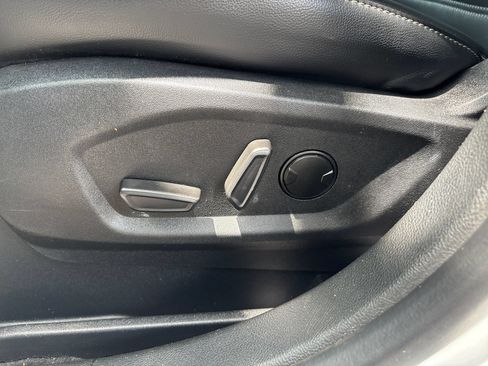 Used 2024 Ford Edge SEL AWD/4WD image 16