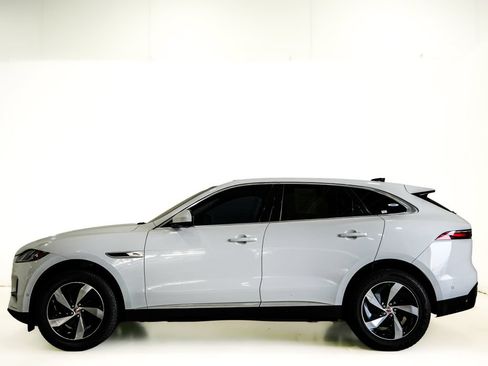 Used 2021 Jaguar F-PACE S AWD/4WD image 6