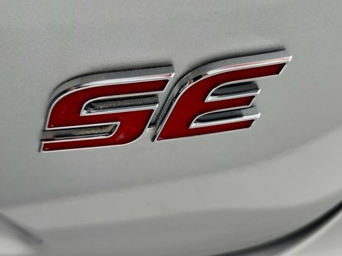 Used 2023 Toyota Corolla SE FWD image 10