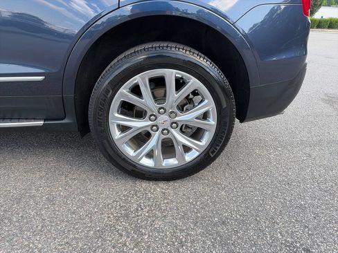 Used 2018 Cadillac XT5 Luxury w/ LPO, Sport Package AWD/4WD image 24