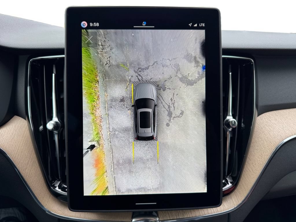 New 2026 Volvo XC60 B5 Plus w/ Protection Package Premier AWD/4WD image 19
