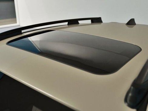 New 2026 Subaru Crosstrek 2.5i Limited AWD/4WD image 13