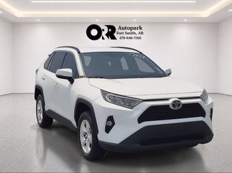 Used 2021 Toyota RAV4 XLE FWD video 1