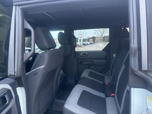 Used 2022 Ford Bronco Big Bend image 20