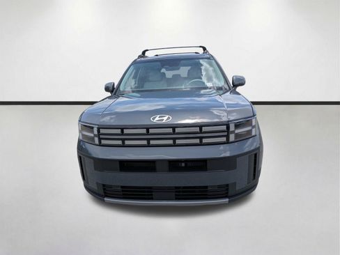 Used 2025 Hyundai Santa Fe SEL FWD image 10